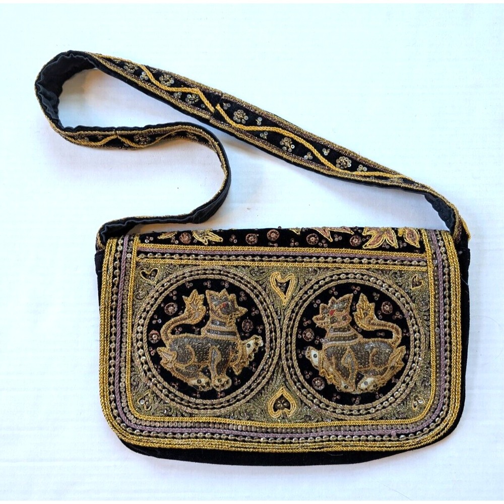 Vintage Embroidered Sequin Handbag Indian Thai Dragon Tapestry Black Gold‎